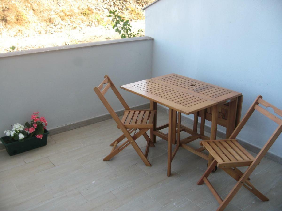 Armonia Apartment Бахамар Екстериор снимка